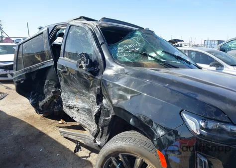 2022 Cadillac Escalade 4Wd Sport Platinum z USA, uszkodzony, nr VIN 1GYS4GKL4NR343064